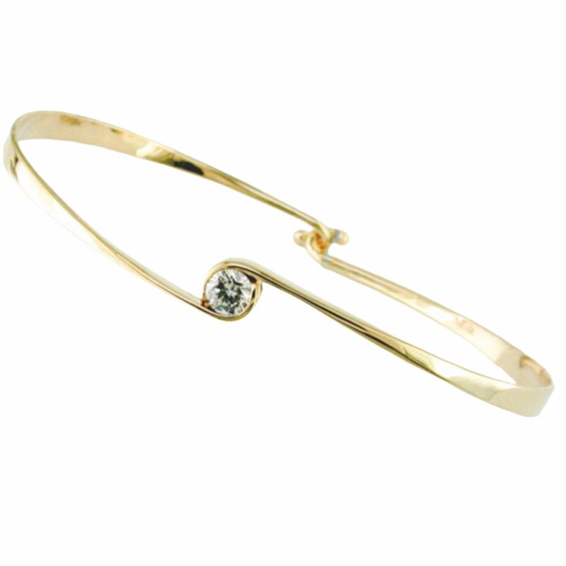 14K Gold Diamond Circle Bangle Bracelet Bracelets